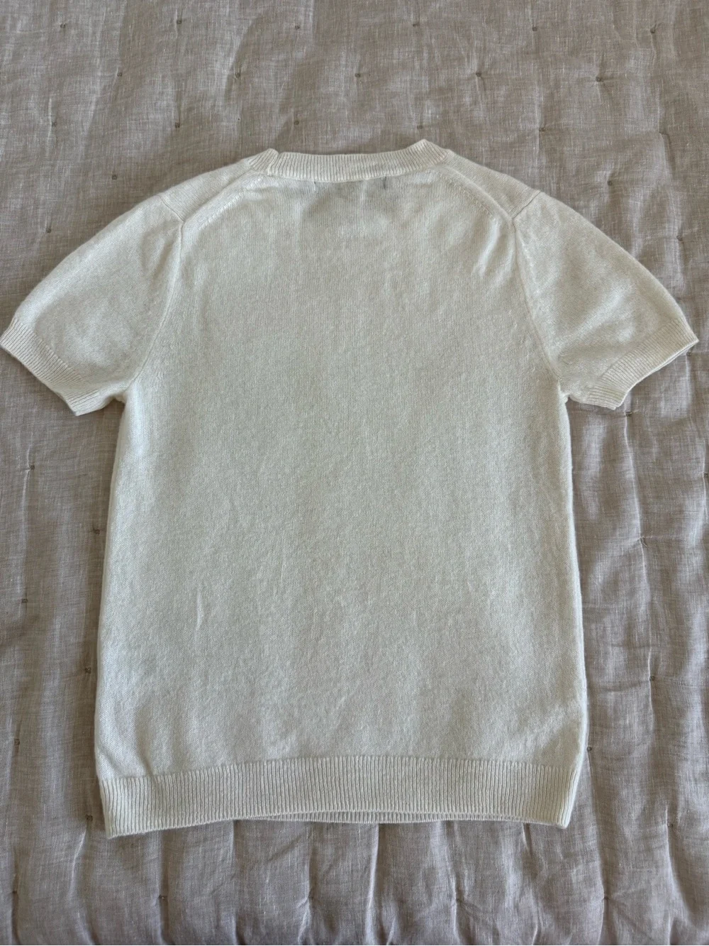 Quince Mongolian Cashmere Tee in Ivory size Small - Picture 2 of 10